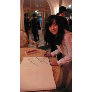 Lim Soo-jung Instagram - 🖤🖤🖤🤍berlinale2011