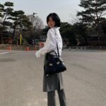 Lim Soo-jung Instagram - 🖤☀️🍀 @Ferragamo #FerragamoHugBag #페라가모