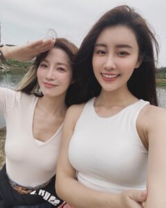 Lin Chenyi Instagram - 今天又跟學姐亦起出來玩啦！ 解鎖新郵票，太開心了， 這週五上新片～來看看我們到底釣了什麼吧😆😆 #富年休閒魚池 #新竹 #fishing #igdaily #life #youtube