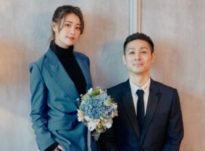 Lin Chenyi Instagram - 真的好替妳開心！
偶爾像姊姊，偶爾又像妹妹般的熊姐～
陪妳經歷不少的風雨，知道你真的很辛苦！
即便被這個世界殘忍地摧殘，妳卻還是維持著妳的善良與勇敢，
還記得有天，一起晚餐聚會的時候，妳跟我分享妳和哥哥的事，妳哭了，我也替妳開心到哭了～
後來一起見證了妳重要的時刻，最幸福的女孩非妳莫屬，這都是妳應得的～
祝福你們要一直幸福長久，999999999999到不能再9為止(๑´ㅂ`๑)