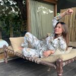 Lin Laishram Instagram - Golden hour vibes and that perfect summer tan! I’ve been soaking up the sun and loving the healthy glow it’s giving me. Remember, always wear your sunscreen to protect your skin while getting that sun-kissed look. How are you enjoying the sunny days? #SummerGlow #SunKissed #GoldenHour #SummerTan #sunshinestateofmind