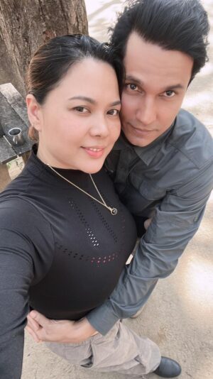 Lin Laishram Instagram - It’s gonna be a Wild Weekend!! 🌳🌳🦌🐅🐘❤️ 

Honeymoon Diaries : Jungle mein Mangal

#kanha #kanhanationalpark #madhyapradesh #wildlife #wildlifephotography #honeymoon #couplegoals #travelgram #explore #reelsindia #reelsinstagram #tiger #nationalpark