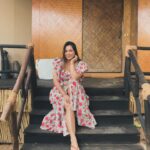 Lin Laishram Instagram - “And the pomegranates split and cracked with the heat, and showed the bleeding red hearts.” - Oscar Wilde Pomegranate dress by @truffle_india @tajsafaris Jewelry @shamooosana
