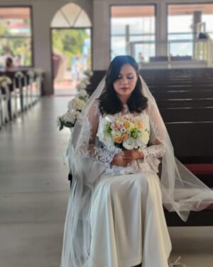 Lin Laishram Instagram - Throwing it back to my Christian wedding for a shoot.
Hair & make up @makeupbyangana 
 #ThrowbackThursday #shootdiaries