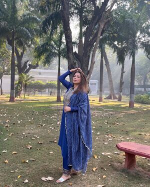Lin Laishram Instagram - Delhi ❤️

Wearing @rekhaagra_ 
Style @esthetique.by.jenny @iamjennylaisram
