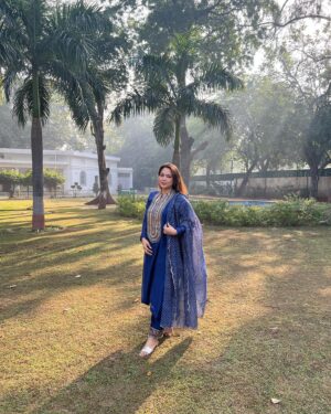 Lin Laishram Instagram - Delhi ❤️

Wearing @rekhaagra_ 
Style @esthetique.by.jenny @iamjennylaisram