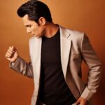 Lin Laishram Instagram - राखता हौन्सला तुफानी ना रोक सका गोरा ना रोक सका काला पानी #SwatantryaVeerSavarkar Screening Energy 🔥🔥 #VeerSavarkarInCinemas NOW! Stylist @thetyagiakshay @jaineeebheda Srishti Bhawsingka (@lifestylebee_ Outfit- Arjuun Kilachand (@arjuunkilachandofficial) Shoes- Sko (@sko.store) Makeup- Renuka Pillai (@renukapillai_official) Hair - Pankaj Chaudhari (@pankaj_hair_rtist) Photographer- Abhimanyu Singh (@abeemanyousee) Lin’s Stylist - @superbhuti Dress - @p.e.l.l.a Earrings - @shamooosana MUH - @makeupbyangana #ootd #potd #mensfashion #style #explore #redcarpet