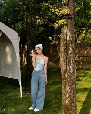 Lin Yun Instagram - 春游🧏🏻‍♀️