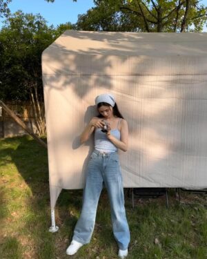 Lin Yun Instagram - 春游🧏🏻‍♀️