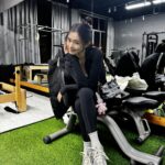Lin Yun Instagram - 普拉提一下🧏🏻‍♀️