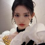 Lin Yun Instagram – 裙子想开了🌼