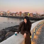 Lin Yun Instagram - 🥐 🍊🌊 🌇