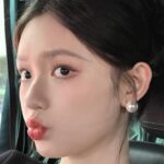 Lin Yun Instagram - 超喜欢珍珠耳环🧏🏻‍♀️