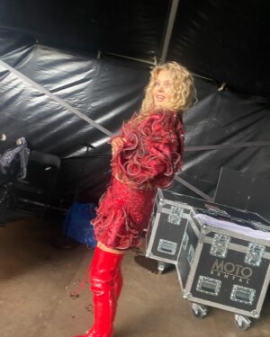 Lina Rafn Instagram - Gig one out of three on a crazy day…
