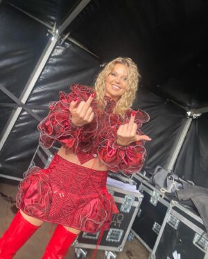 Lina Rafn Instagram - Gig one out of three on a crazy day…