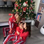 Lina Castrillón Instagram - Feliz Navidad !! 🎄 Este parche Mio es … Lo que Necesito Es mi deseo Es mi Regalo . ❤️❤️❤️❤️ . . . . _