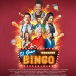 Lina Castrillón Instagram - Venga les cuento de este bochinche, que no es pecado aunque suene a chisme… Desliza 👉🏻 En una calle con mucho ambiente cada domingo, con aguardientes todos jugamos EL GRAN BINGO..hasta que un día ….. BOOM 💣 BINGO❤️‍🔥❤️‍🔥❤️‍🔥 volaron bolas , también cartones y hasta hubo muerto en aquel lugar . (Que a todas estas ,estaba más buuuueeeenoo🤤) La policía nos sacó al ruedo… de sospechosa todos me tratan, que disque hay pruebas que me delatan. Que tal estos… a otra misa Con ese velo que me respeten y a mi me saquen de ese revuelo . #ElGRANBINGO Acompáñenme este 02 de Feb a desenredar este costal de anzuelos . #ELGRANBINGO #soloencines