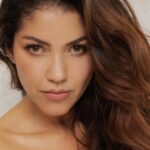 Lina Castrillón Instagram – Es lo que te decís 
lo que importa … 

No, lo que los demás digan 🫶

Te deseo que te hables con amor 
que te mires con amor
que te trates bonito .❤️