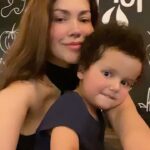 Lina Castrillón Instagram - Me tengo, Los tengo Y ellos me tienen. 🤍🤍🤍🤍🤍