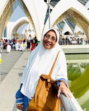 Linda Ramadhanty Instagram - ILOVEU, mama.. semakin dekat sama mama, semakin Aku bahagia.. 

Selamat Hari ibu, Surgaku.. 

#221223 #mothersday