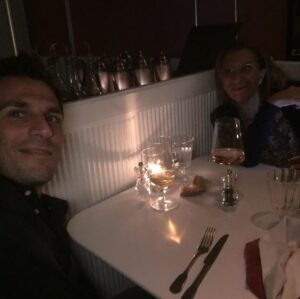 Linda Youdif Instagram - Au resto avec mon fils adoré @alex_roub @giusetrattoria ❤️❤️😊