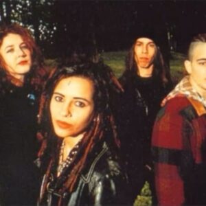 Linda Perry Instagram - Randomly came up on YouTube. 
Wow what a blast.. listen to the drums on this track . Dawn Richardson fucking one of the best.