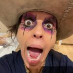 Linda Perry Instagram - When you let your 7 year old give you make up advice