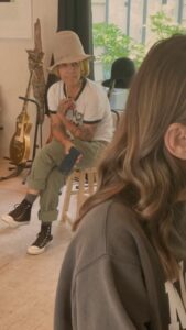 Linda Perry Instagram - @linzkraft, an original (and hilarious) artist you should check out at @thehotelcafe! 8/8, 8/15, 8/22, & 8/29 at 7pm :)