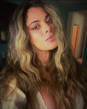 Lindsay Hartley Instagram - 🙏❤️