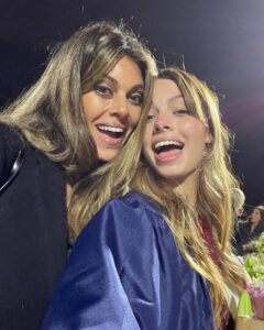Actress Lindsay Hartley HD Instagram Photos and Wallpapers January 2024