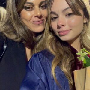 Lindsay Hartley Instagram - So very proud of my baby girl who’s not a baby anymore. I love you Isabella! Here we come UCSC!! ❤️🥳 @isabellahartley 🦄🎓