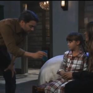 Lindsay Hartley Instagram - Thank you again for this wonderful opportunity @generalhospitalabc always a bit scary stepping into those big shoes but the support and love is so greatly appreciated. I love the soap genre and it will always have a magically special place in my heart. So many wonderful memories and so many extraordinary fans. Happy New Year. 🙏🎊✨