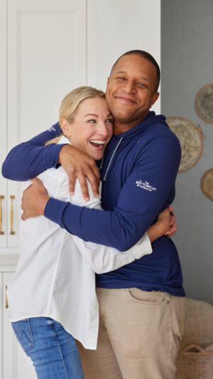 Lindsay Czarniak Instagram - The truth is it doesn't take long to realize Melvin makes everyone he meets feel like it's THEIR actual birthday so on his birthday I want to say thank you @craigmelvinnbc for all the fun and life and love you bring to others. You work incredibly hard, take part In our shenanigans and always think about family first. We love you and wish you hammock resting peace on this day that you were born.  #happybirthday #love #family #dogdad #dad #son