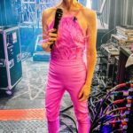 Lindsay Czarniak Instagram - What a night celebrating the 33 competitors that raced in the Indy500. I love this event so much because it is truly a gift to be able to talk to each driver only 24 hours after the biggest race of their lives. We know it can't be easy to share their experience with a room full of people (unless you win the race:) but they are always pros about it and what never ceases to amaze me is how each drivers' vulnerability sharing their thoughts and excitement and disappointments creates a camaraderie like atmosphere in a room filled with some of the best athletes on the planet. I love hearing their insights. Thx for the opportunity! #indycar #victorycelebration #indy500 #racing #racecars