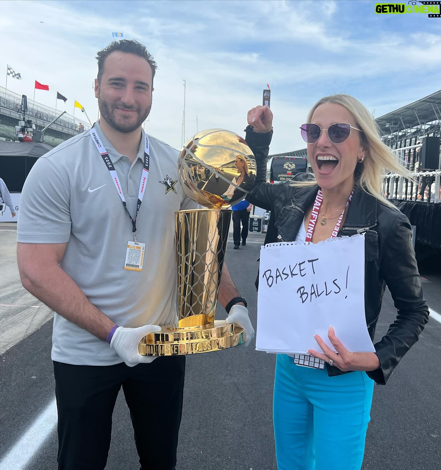 Lindsay Czarniak Instagram - Love mixing sports! The @larryobrientrophy at the Indy500 last year. #JOTD #sports #basketball #indycar #tbt #champions