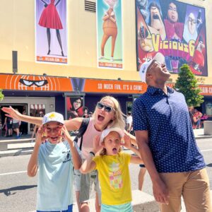 Lindsay Czarniak Instagram - Spring break mood. They give me grief when I ask for pictures but I'll be showing this at their weddings :) thanks @universalorlando for the memories! #family #springbreak #love #smile #orlando #florida