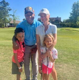 Lindsay Czarniak Instagram - ❤️⛳️#golf #family