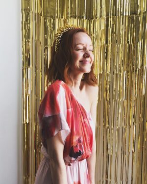 Lindy Booth Instagram - thank you for all of the birthday greetings yesterday! i read each and every one of them and they made me smile! i’m so grateful for your support. also... if you’re feeling blue while stuck in your house, i highly recommend a fancy dress and a crown of some sort... it can’t help but cheer you up! 😘
