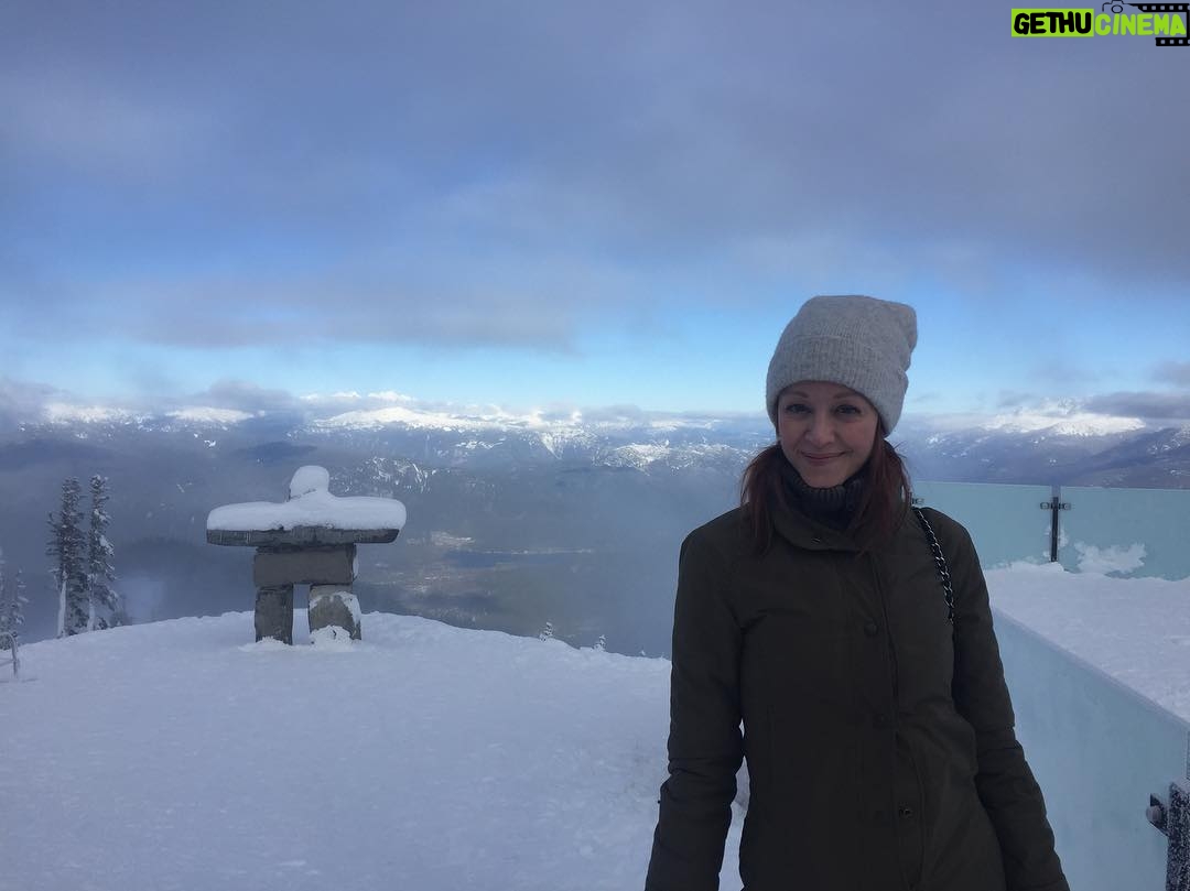 Lindy Booth - 4.4K Likes - days off in BC don’t require a filter.