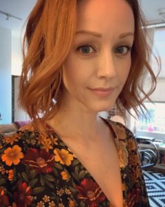 Actress Lindy Booth HD Instagram Photos and Wallpapers December 2019