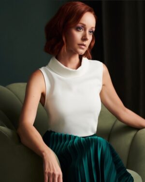 Lindy Booth Instagram - another pic from the insanely talented @stephgirardphoto  hair and makeup: @bowmanmakeup