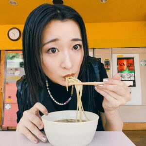 Lingling Instagram - coin snack PLAZA