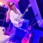 Linni Meister Instagram – To be continued🎙️🎸🤟🏽 @starlabstudiosofficial