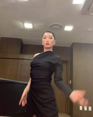 Lip J Instagram - My last Friday was FIRE 🔥
마법같았던 지난 금요일 이롭고 새로웠던 롯데와 함께. 

다시 불러주셔서 너무 감사합니다. 
지블박에 이어 너무 좋은 인연이 된 @dannykoo_boom
연습부터 공연까지 너무 좋은 기운줘서 고마웠어요! 
다음에 또 재밌는 작업을 약속하며 see u soon😍 

롯데 패밀리 행사에 한번 더 멋진 경험을 할수 있어서 너무 황홀했어요 @lotteconcerthall 

어메이징한 마에스트로 김광현님과 오케스트라 쿱. 너무 영광이었습니다❤️
@koreacooporchestra
@maeto_kh

#롯데러브패밀리동행콘서트