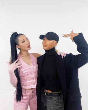 Lip J Instagram - 립리아나 효란데와 화사의 짜릿한 10초! 👛