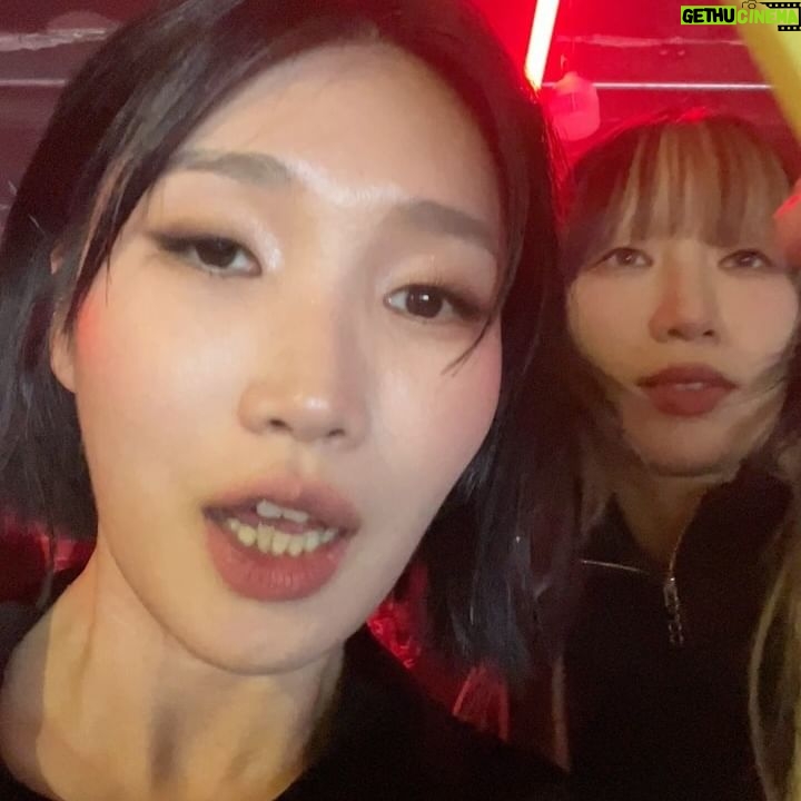 Lip J Instagram - Very근황 To be continued Dump dump dump