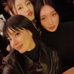 Lip J Instagram - 오늘부터 개봉하는 #pastlives 미리 보고왔어요. 영화는 너무도 우아하고 예쁘게 흘러가지만 제 가슴은 몹시도 주체할수 없는 감정에 격하게 일렁댔더랬죠. 인연에 대해서 한번 더 생각해보게 되는 너무 아름다운 영화였습니다. 꼭 보셨으면 해요💡