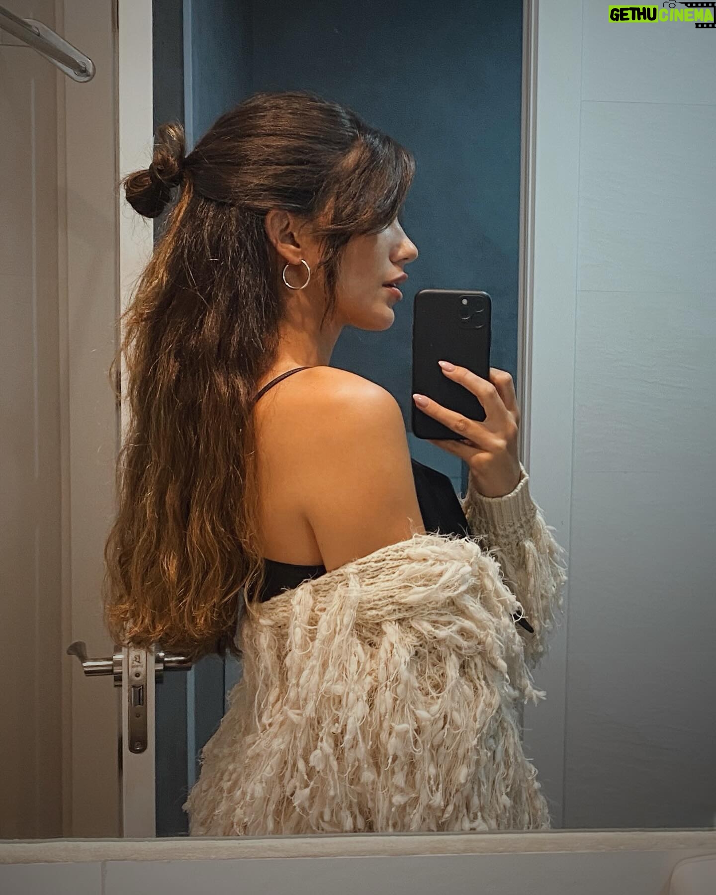 Lis Moreno - 3 Likes -