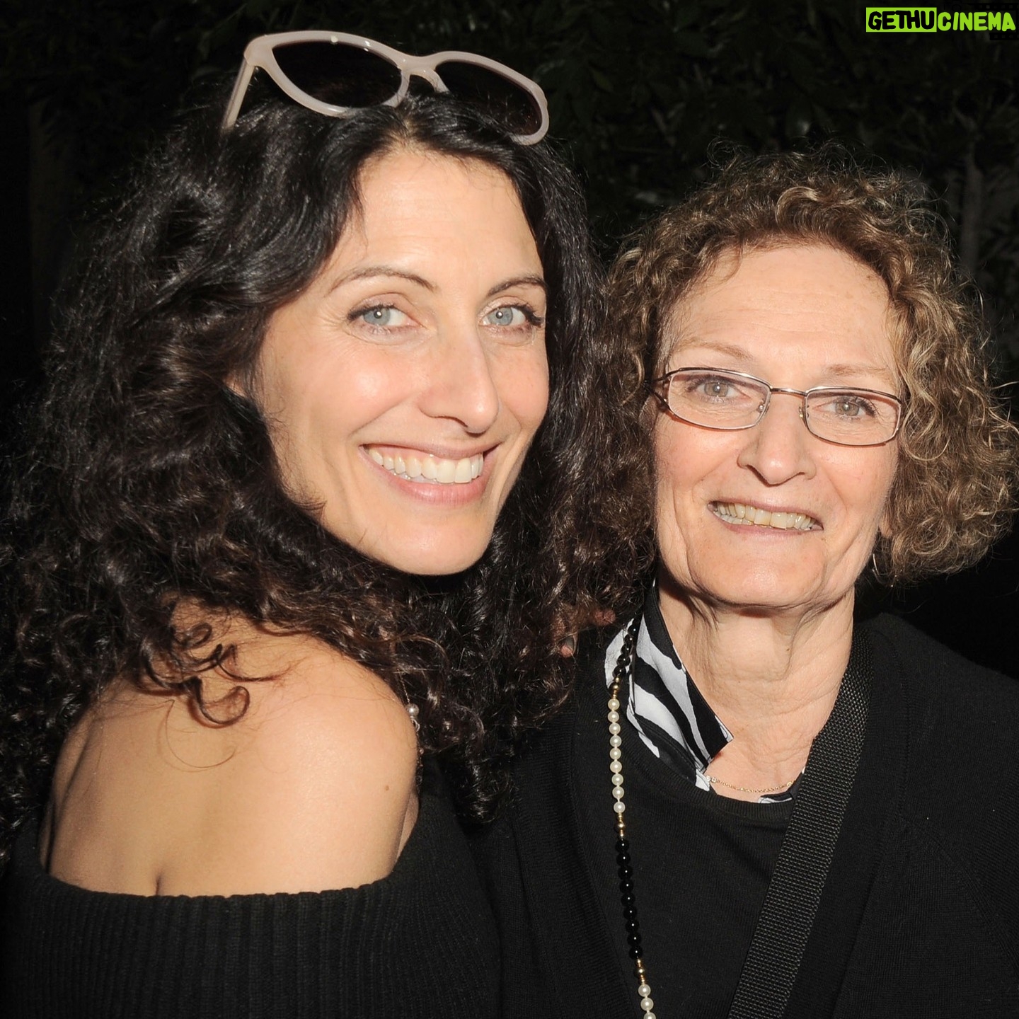 Lisa Edelstein - 3.9K Likes - Happy 85th b birthday mom!!!