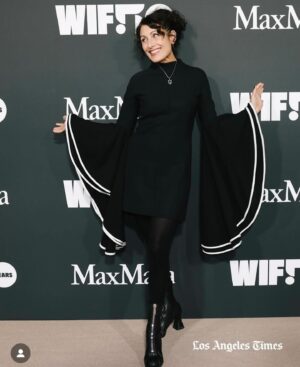 Lisa Edelstein Instagram - I took a moment to celebrate being a part of @womeninfilmla and the joy of wearing a great pair of sleeves (thanks @proenzaschouler)